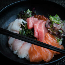 CHIRASHI DON